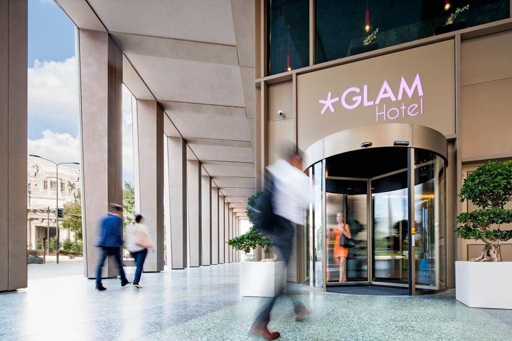 glam