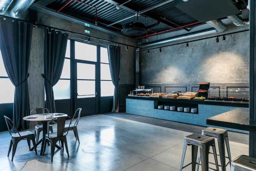 Sala Colazione - J24 Hotel Milano